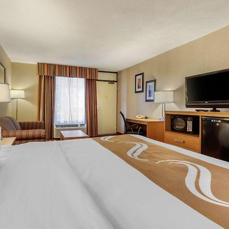 Quality Inn Exit 4 Кларксвілл Екстер'єр фото