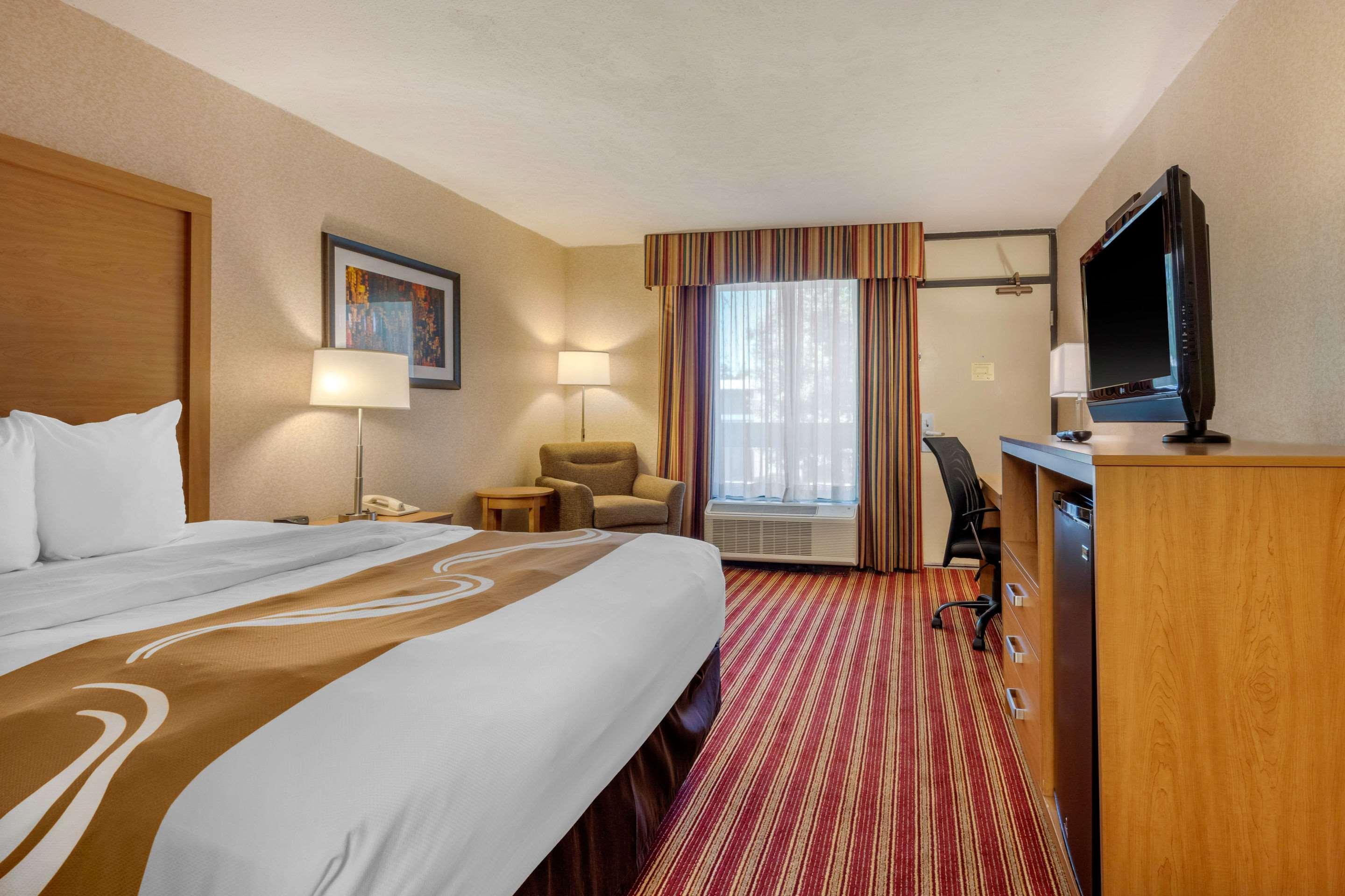 Quality Inn Exit 4 Кларксвілл Екстер'єр фото