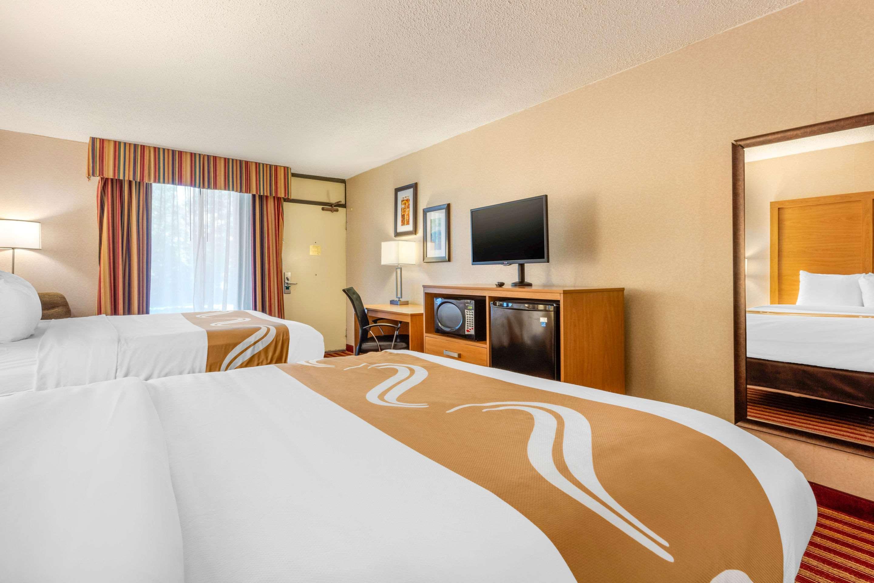 Quality Inn Exit 4 Кларксвілл Екстер'єр фото